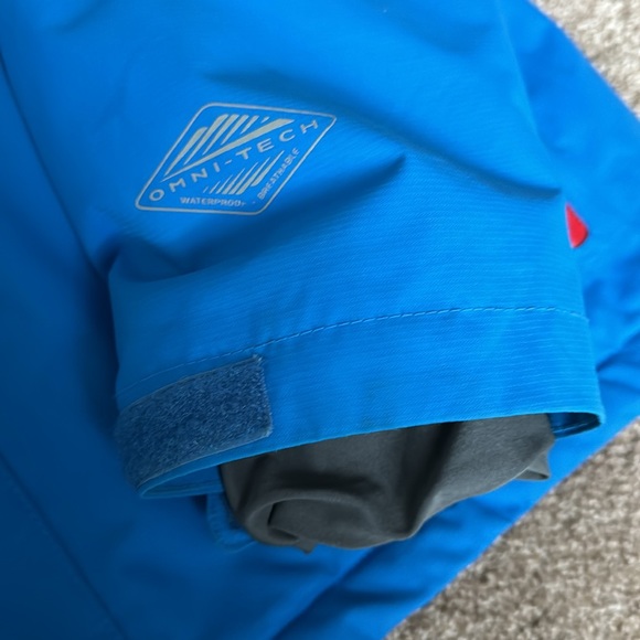 Men’s Columbia Insulated Rain Coat ***Men’s Style Host Pick*** - Picture 5 of 10